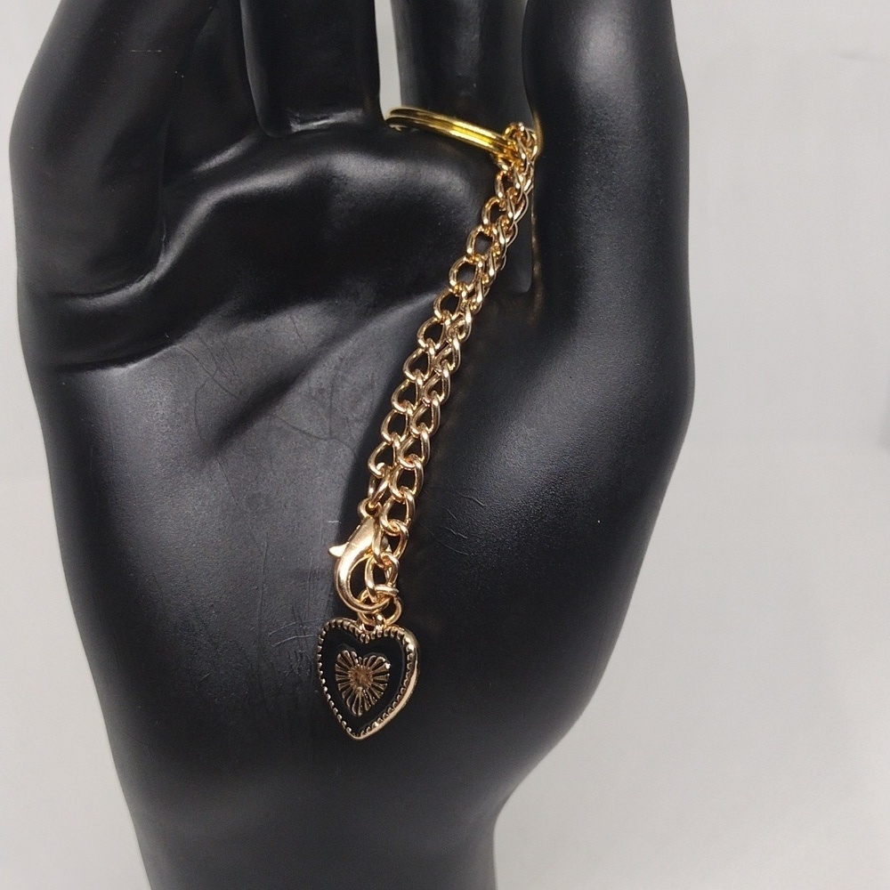 Personalized Gold & Black Heart Keychain with Elegant Initial H Charm - Picture 2 of 3